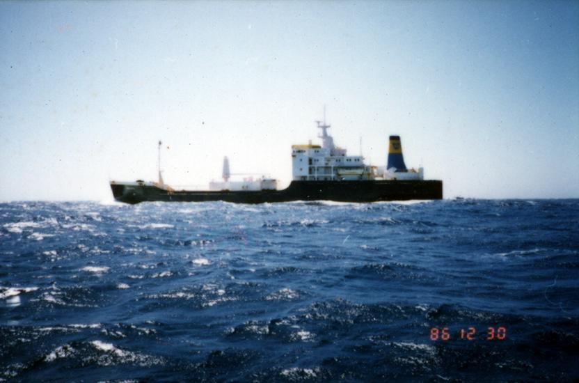 Ship starboard December 1986